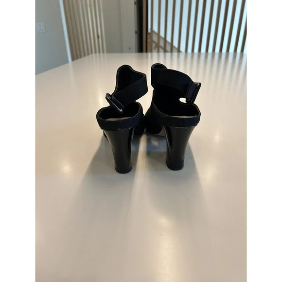 Donald J. Pliner Letta Heels Black Pointed Toe Slingback Block Heel Strappy 10 - Picture 4 of 10
